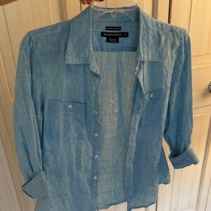 Island Company Light Blue Casual Button Down Shirt